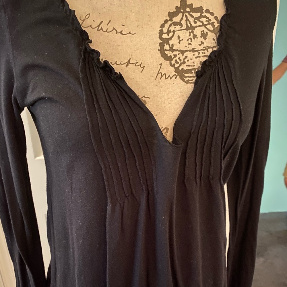 Grassroots Boutique  Women’s Black Top Medium EUC